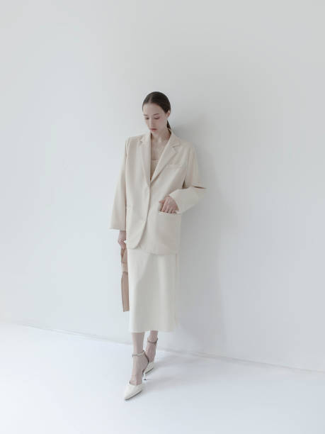 費依女裝屬于什么檔次？費依女裝什么價位？